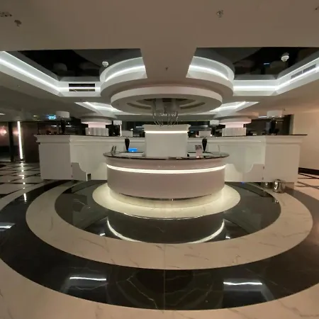 Hanza Tower High Floor Swimming Pool & Apartament *