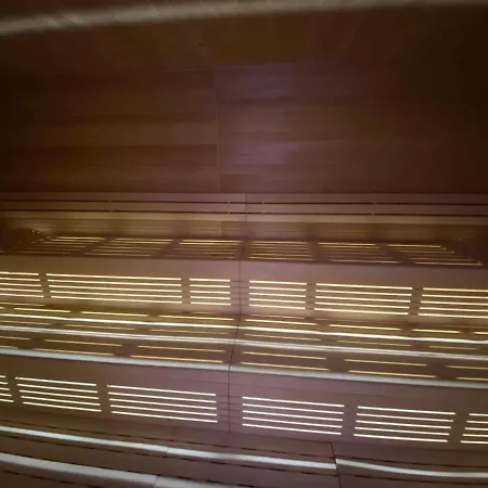 Hanza Tower High Floor Swimming Pool & Apartment